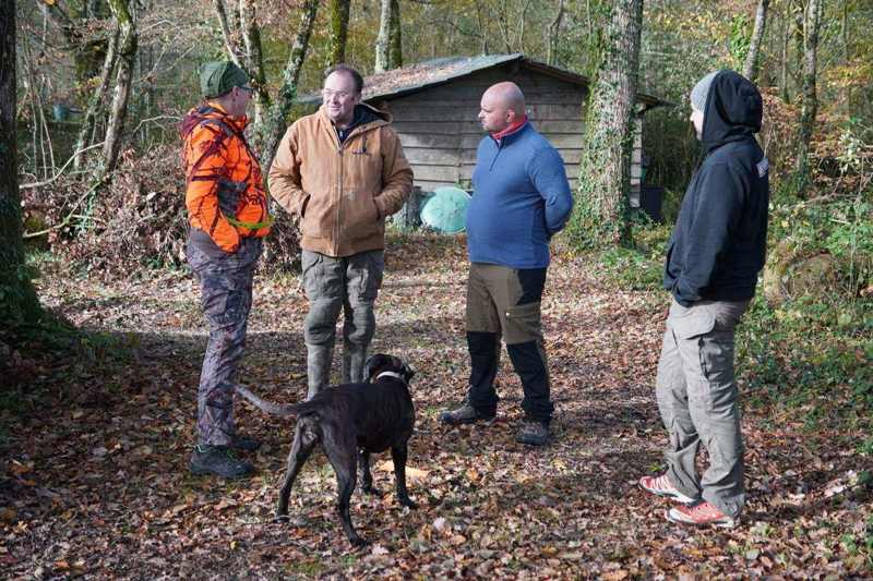 Recherche en forêt — mise en situation sur le terrain